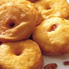 Recept: Appelbeignets met kruidige geitenkaas