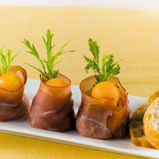 Recept: Mousse van beenham in gerookte ham gerold met me Recept: Mousse van beenham in gerookte ham gerold met me