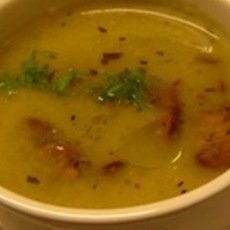 Recept: Venkelsoep met gegrilde shitake en anijshagel Recept: Venkelsoep met gegrilde shitake en anijshagel