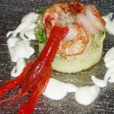 Recept: Taartje van rosevalpuree met scampi en truffelcr�m
