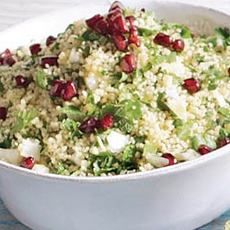 Recept: Couscous met groene kruiden en granaatappel