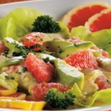 Recept: Avocado-grapefruitsalade met limoen en zoethete c Recept: Avocado-grapefruitsalade met limoen en zoethete c