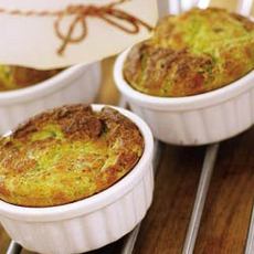 Recept: doperwtensouffleetjes Recept: doperwtensouffleetjes