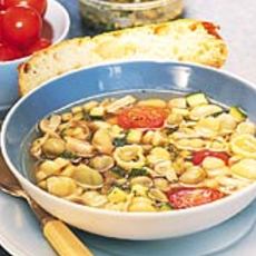Recept: Zomerse minestronesoep Recept: Zomerse minestronesoep