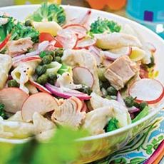 Recept: Pastasalade met tonijn en radijs