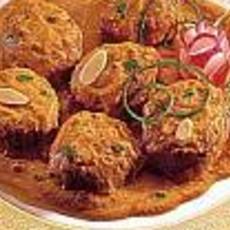 Recept: keftaballetjes met uien