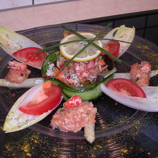 Recept: Een fijn slaatje met tartaar van zalm