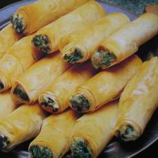 Recept: Spanakotyropitakia (Spinaziepasteitje met kaas)