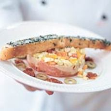 Recept: Taartje van pastrami en tonijn