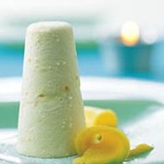 Recept: Witte chocolade nougatparfait Recept: Witte chocolade nougatparfait