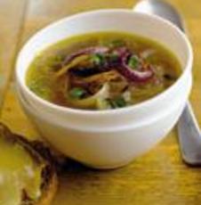 Recept: Soep van uientrio met cantal