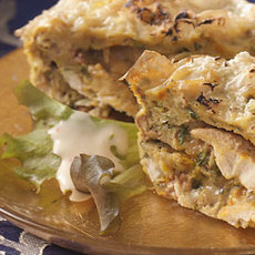 Recept: Filodeegtaartjes met kip en gemengde noten