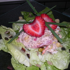 Recept: Mengelmoes van vis met aardbei vinigraitte