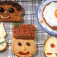 Recept: Boterhamgezichten (Poesje mauw)