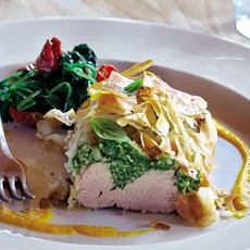 Recept: Varkenshaas en pijnboompitten in filodeeg