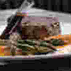 Recept: Meritus-tournedos met een mousseline van zoete aar