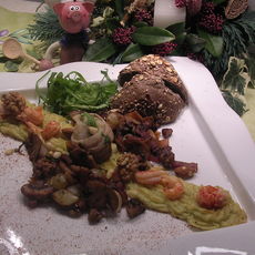 Recept: Zeetongrolletje met gerookt spek en noten...