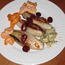 Recept: Gebakken witlof met druiven en vis Recept: Gebakken witlof met druiven en vis