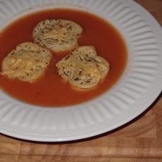 Recept: Tomatensoep met zoete puntpaprika