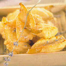 Recept: Perenbeignets met lavandelsuiker