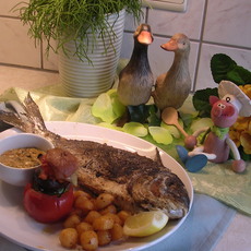 Recept: Goud zeebrasem met gevuld tomaatje