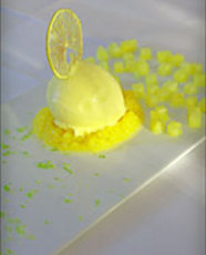Recept: Ananasijs op kaviaar van Tropicana PineappleenLime Recept: Ananasijs op kaviaar van Tropicana PineappleenLime