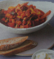 Recept: Chili van knolgroente met yoghurtsaus Recept: Chili van knolgroente met yoghurtsaus