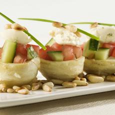 Recept: Artisjok met tomaat, komkommer en Boursin Recept: Artisjok met tomaat, komkommer en Boursin