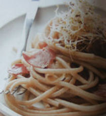 Recept: Bucatini met Tiroler speck Recept: Bucatini met Tiroler speck