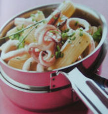 Recept: Rigatoni met inktvis en tuinkruiden