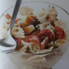 Recept: Farfalle met zongedroogde tomaatjes