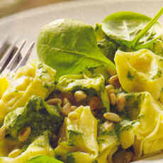 Recept: Tortelloni met spinaziesaus