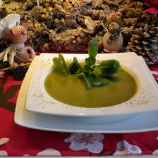 Recept: Soep : sorrel, lettuce soup , ofwel zurkel ,veldslasoep