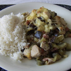 Recept: Aubergine met kip. Recept: Aubergine met kip.