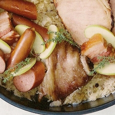 Recept: Zuurkool op Elzasser wijze met Gew�rztraminer
