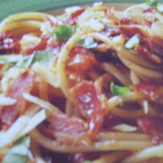 Recept: Pasta met gedroogde tomaten