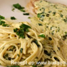 Recept: Pangasiusfilet met kruidenroomsaus