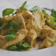 Recept: Coronationsaus, kip- kalkoensalade Recept: Coronationsaus, kip- kalkoensalade