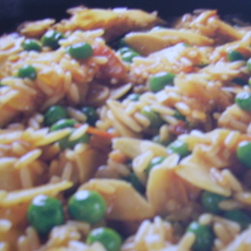 Recept: Pilav met erwten en amandelen Recept: Pilav met erwten en amandelen