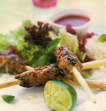 Recept: Rundersateetje met tomatensaus Recept: Rundersateetje met tomatensaus