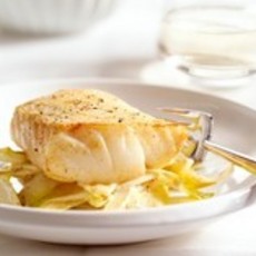 Recept: Gebakken kabeljauwfilet met witlof en mosterd