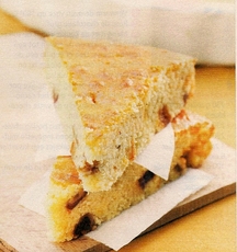 Recept: Cake met dadels en gedroogde vijgen Recept: Cake met dadels en gedroogde vijgen