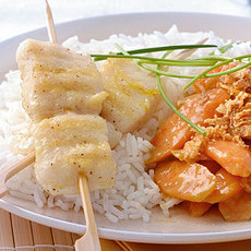 Recept: Wortelcurry met kokos en vissaté Recept: Wortelcurry met kokos en vissaté