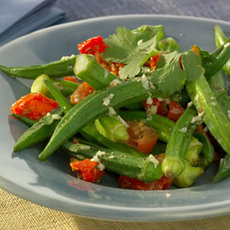 Recept: Okra's met Ui en Tomaat