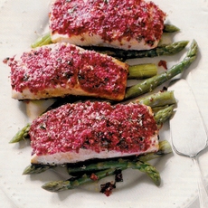 Recept: Gebakken zalm met cranberry-tijmrub