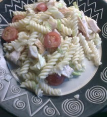 Recept: Pastasalade met gerookte kip Recept: Pastasalade met gerookte kip
