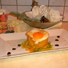Recept: Aardappelgroentengerecht met kip en een eitje
