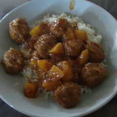 Recept: Hete gehaktballetjes met perzik