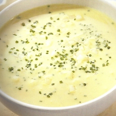 Recept: Kerriesoep met appel en bieslook Recept: Kerriesoep met appel en bieslook