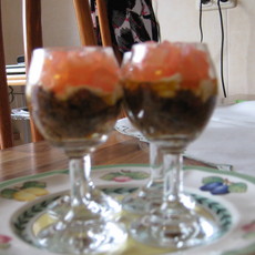 Recept: Glaasje olijventapenade met boursin en tomaat